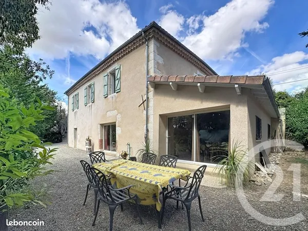 Maison 6 pièces 148 m²