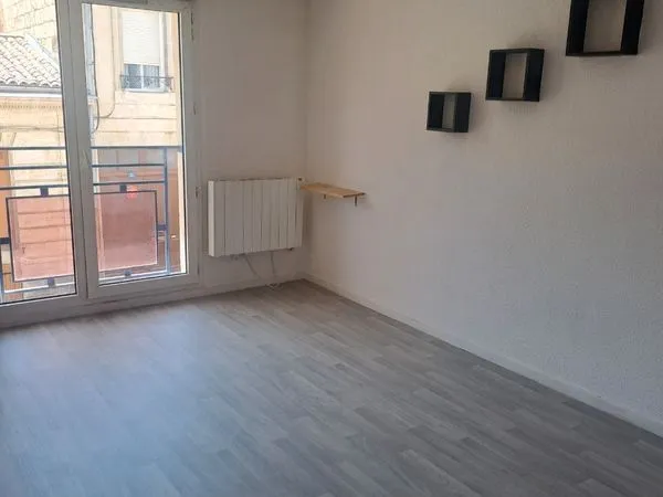 Studio 1 pièce 24 m²