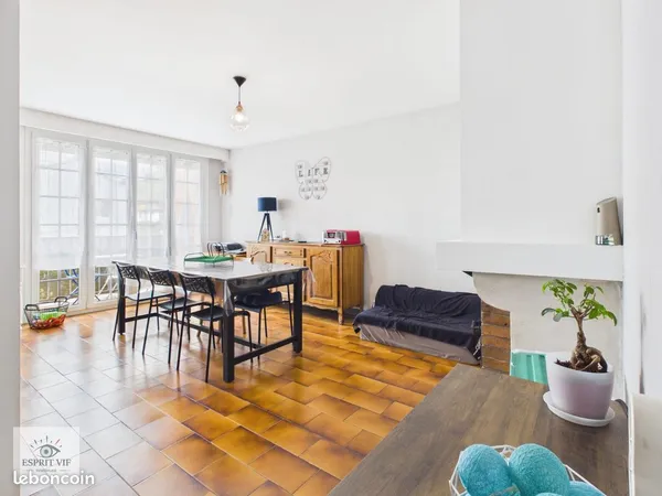 Maison 5 pièces 143 m²