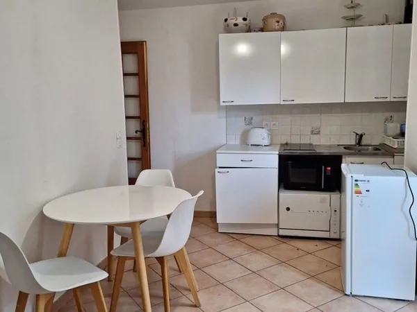 LOCATION T2 DANS VILLA IDEAL ETUDIANT