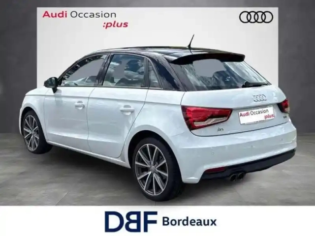 Audi A1 1.4 tfsi 125 s tronic 7 ambition luxe — photo 3