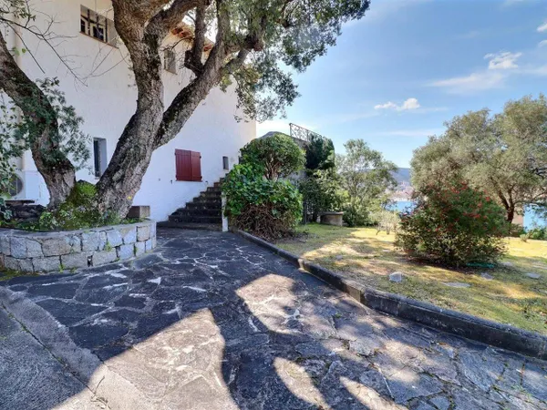 Maison 7 pièces 190 m²