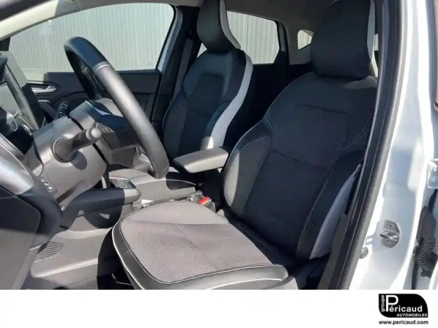Renault Captur tce 90 — photo 7