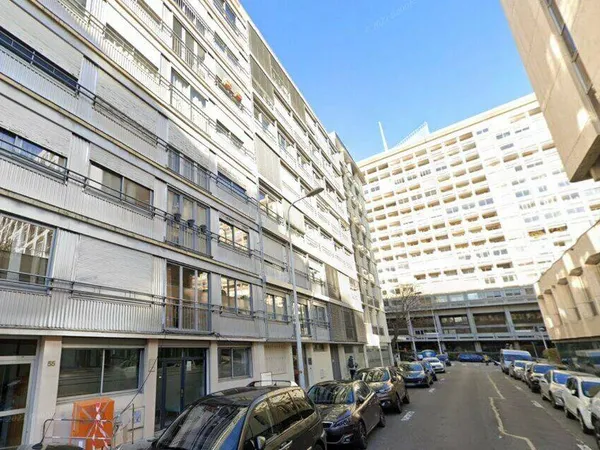 Bureau 63 m²