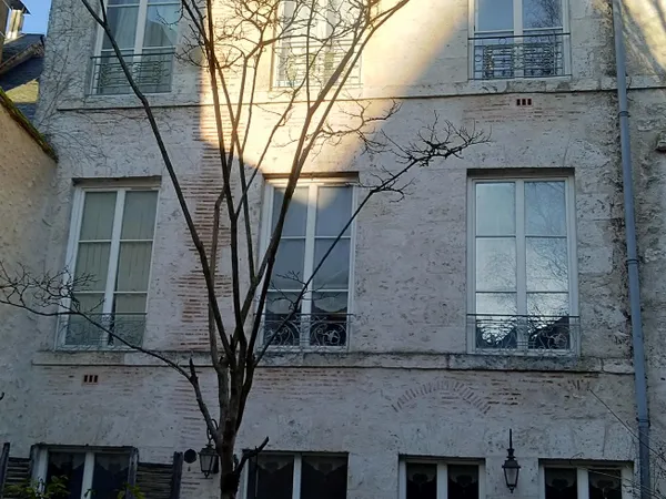 Vends maison grande