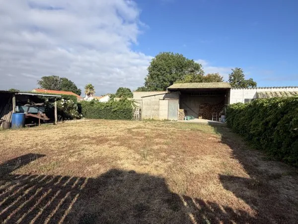 Terrain en individuel 220 m²