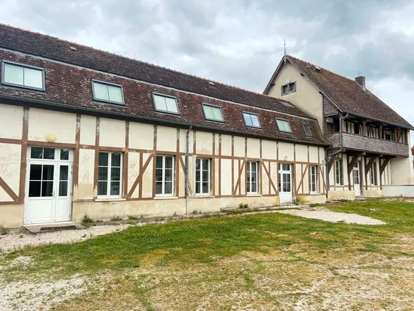 Chambre de 15m2 à louer sur Sainte-Maure