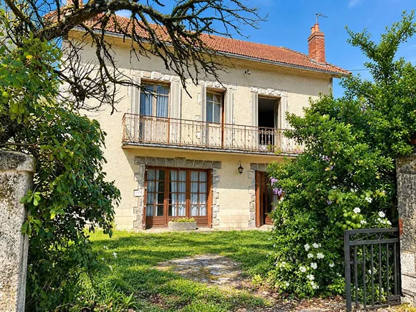 Figeac, Maison bourgeoise des années 1930 à rénover