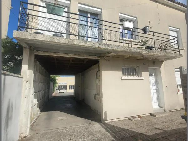 Ensemble immobilier loué, idéal pour investisseur