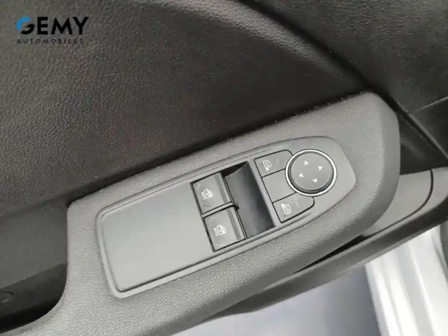 Renault Clio sce 65 — photo 12