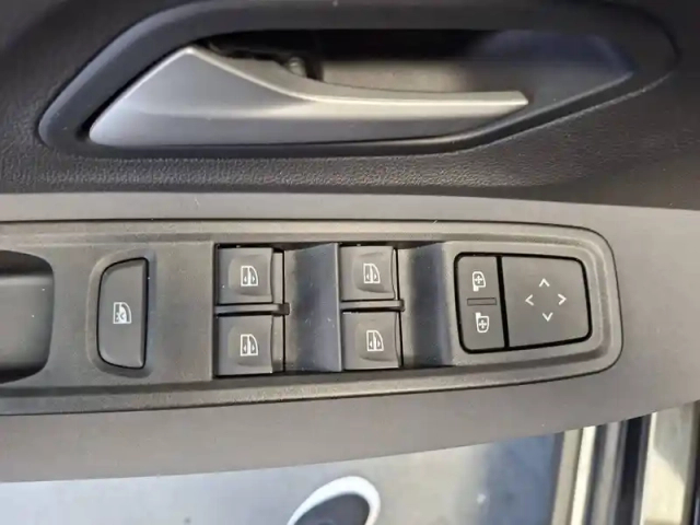 Dacia Jogger tce 110 7 places gsr2 — photo 67