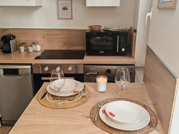 Charmant studio meublé