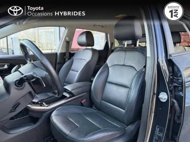 Toyota Aygo X 1.0 vvt-i 72ch design s-cvt my24 — photo 11