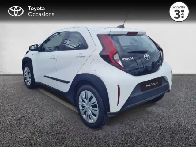 Toyota Aygo X 1.0 vvt-i 72ch dynamic my23 — photo 2