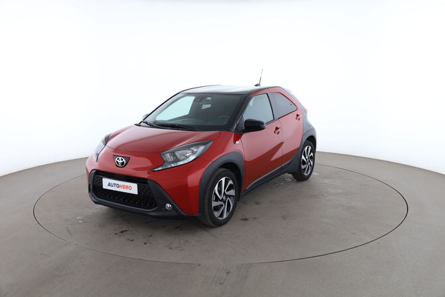 Toyota Aygo X 1.0 VVT-i Design