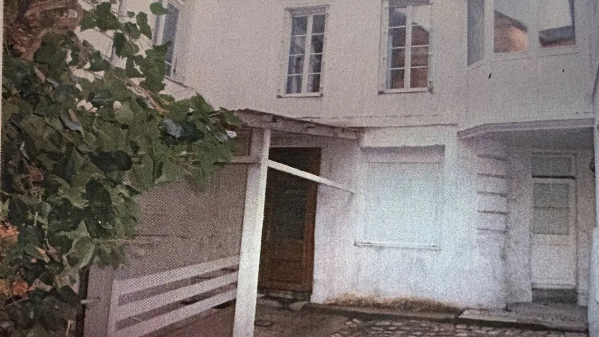 Photo 3