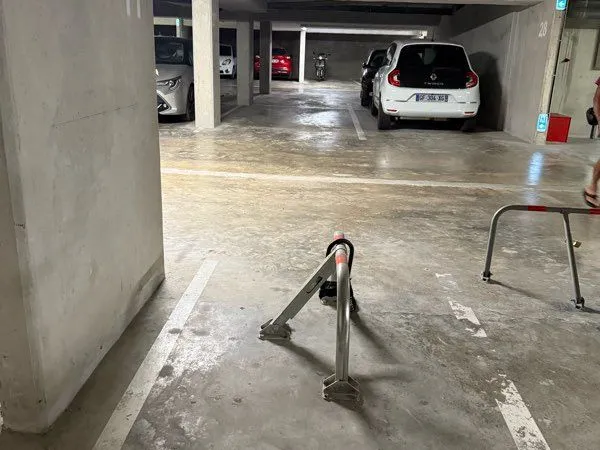 Place Parking Moto Juan les Pins