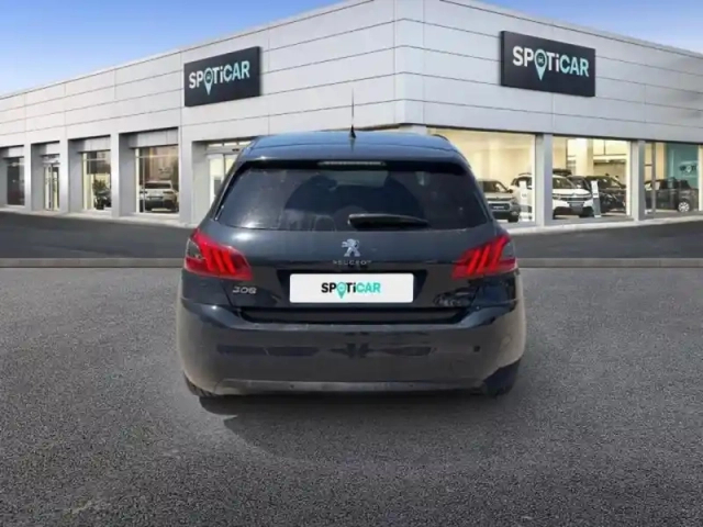 Peugeot 308 1.2 puretech 130ch e6.3 s&amp;s allure — photo 5