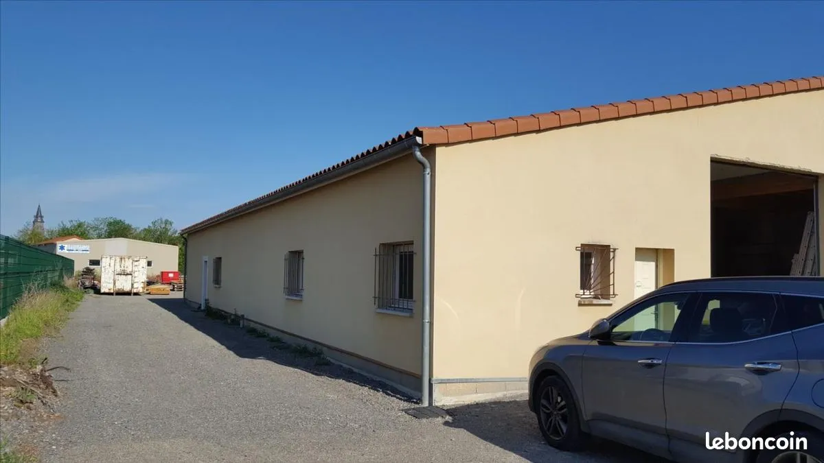 Photo 1