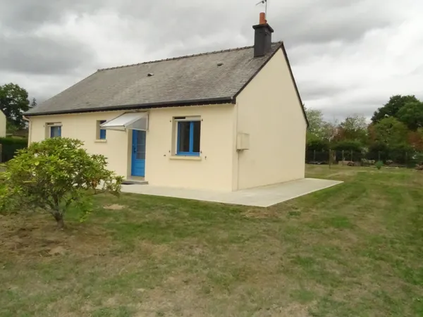 Maison 75m²- Terrain 1000m²- 2 garages- 3 chambres