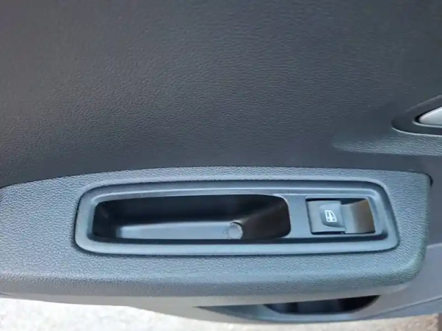 Dacia Sandero tce 110 gsr2 — photo 31