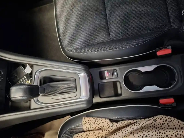 Renault Captur tce 155 edc fap — photo 46