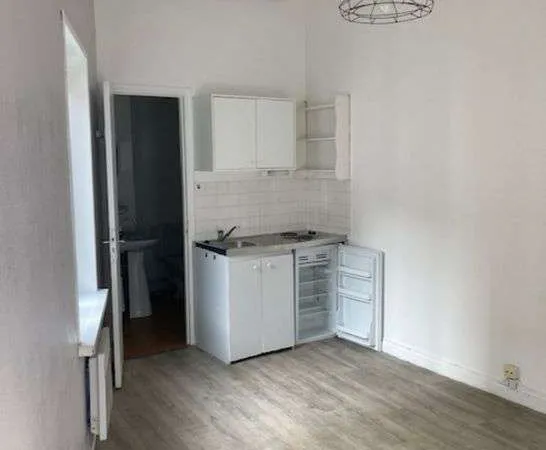 Studio 1 pièce 20 m²
