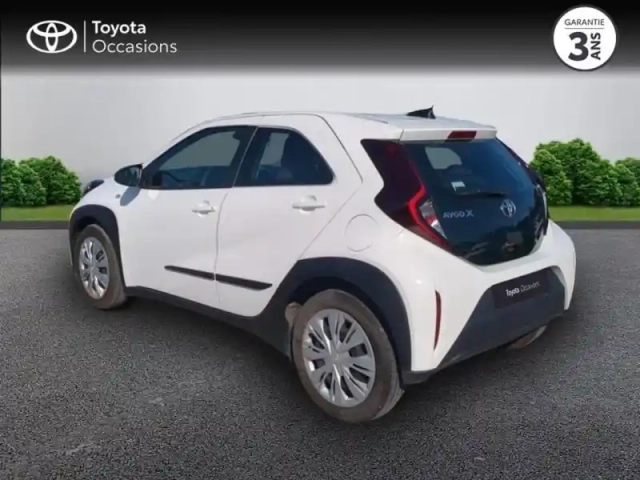 Toyota Aygo X 1.0 vvt-i 72ch dynamic my24 — photo 2