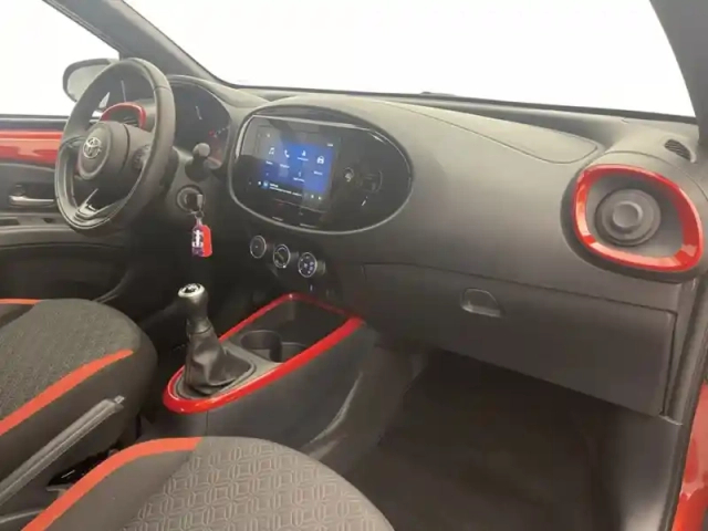 Toyota Aygo 1.0 vvt-i 72 design — photo 20