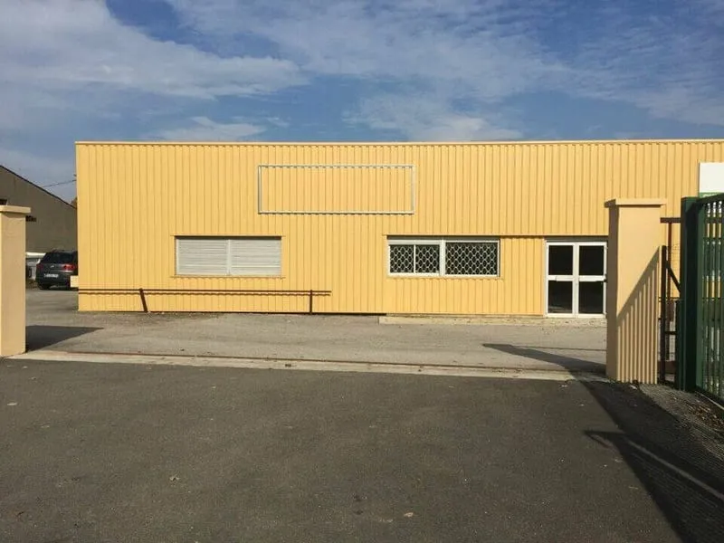 Photo 1
