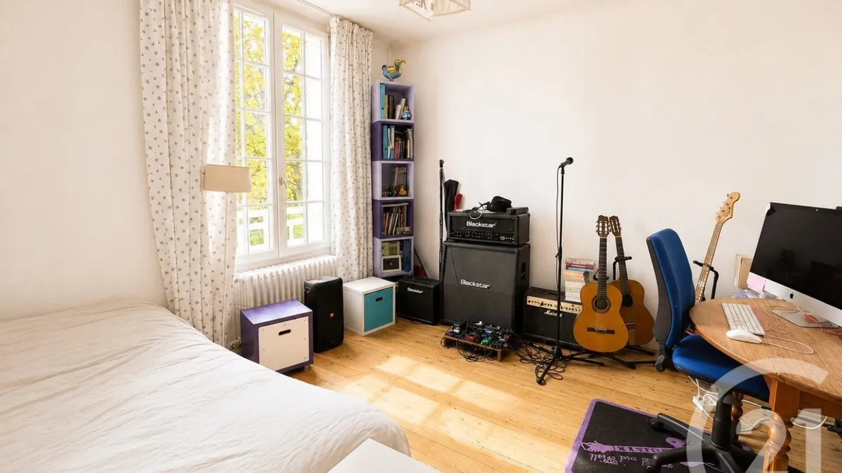 Photo 13