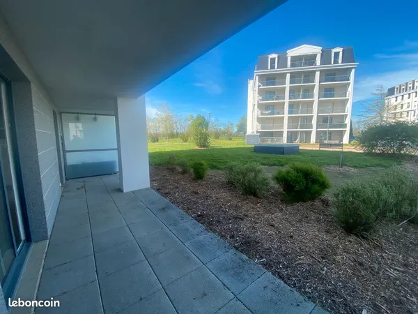 A vendre - Appartement t3 avec terrasse et box ferme - sans frais d'agence