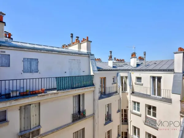 Studio 1 pièce 14 m²