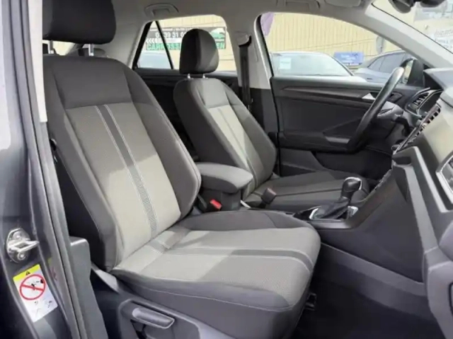 Volkswagen T-Roc 1.5 tsi evo 150ch lounge dsg7 — photo 9