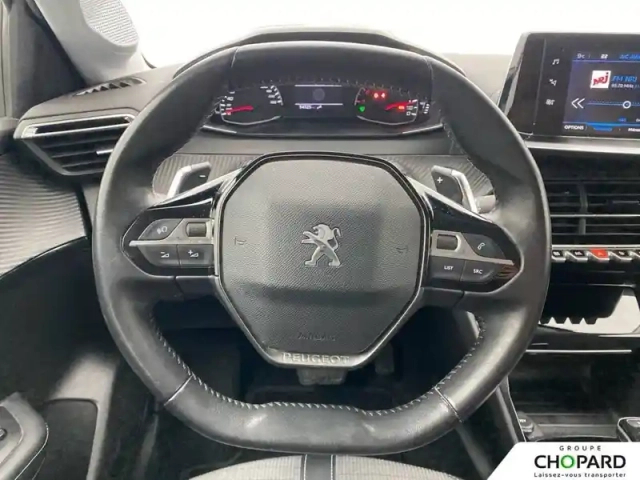 Peugeot 208 puretech 100 s&amp;s eat8 — photo 45