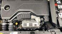 Peugeot 2008 1.2 Hybrid 145ch Allure e-DCS6 — photo 20