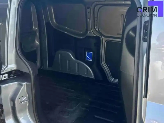 Ford Transit courier fgn 1.0 ecoboost 125 dct7 — photo 11