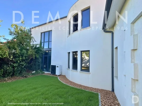 Maison contemporaine 240 m2 4 ch. Saint-Augustin - Mérig