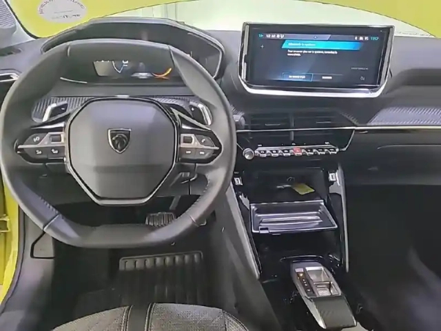Peugeot 208 hybrid 100 e-dcs6 — photo 8
