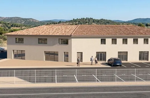 Néoules - Local dans bâtiment neuf (VEFA) 31 m² en RDC, visible depuis la RD554