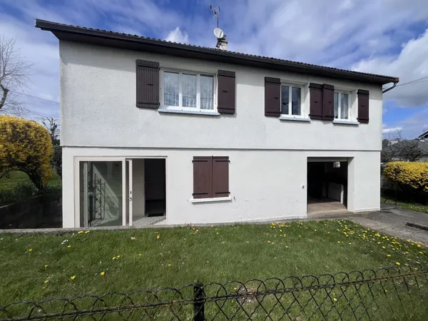 Maison individuelle - 5 pièces - 104m2