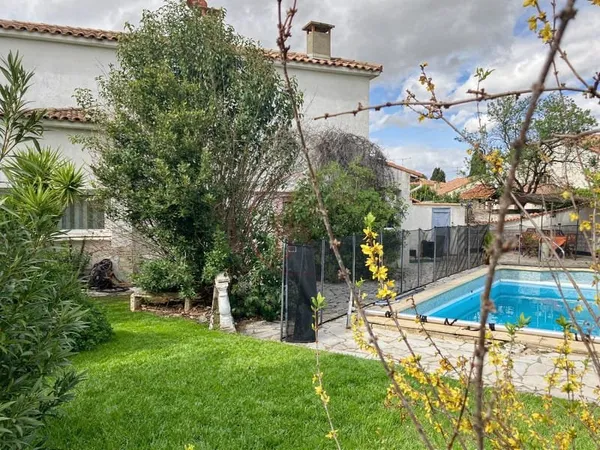 Maison perols