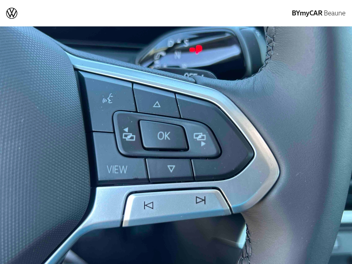 Volkswagen T-Roc 1.5 eTSI Hybrid 116 ch DSG7 — photo 19