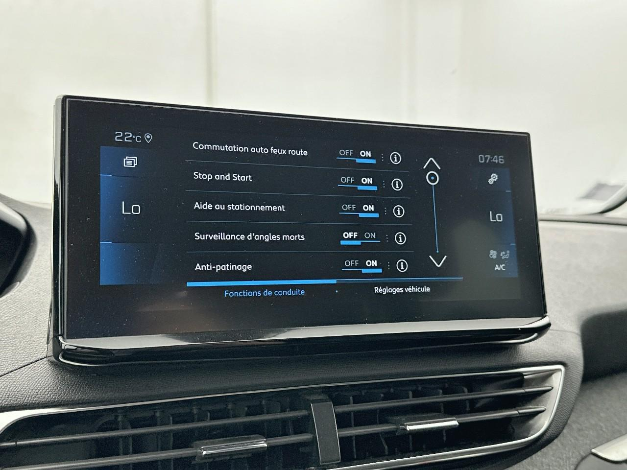 Peugeot 3008 puretech 130ch s&s eat8 allure pack — photo 26