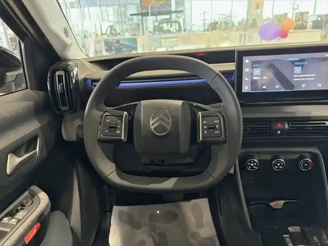Citroën C3 hybride 110 ch e-dcs6 — photo 9