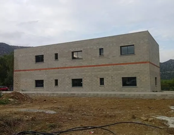 Bureau 375 m²