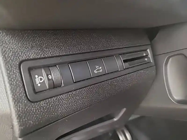 Peugeot 3008 bluehdi 130ch s&amp;s bvm6 — photo 25