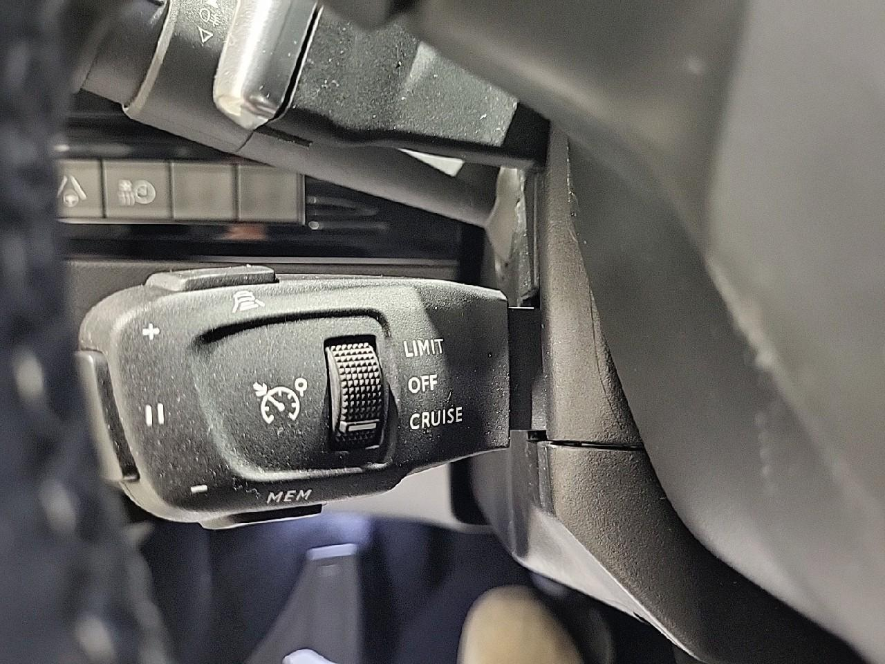 Peugeot 508 sw hybrid 225 e-eat8 allure pack — photo 22