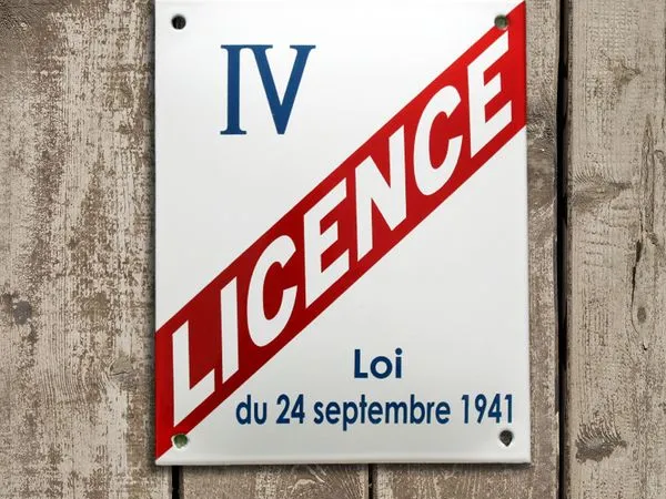Licence 4 31 transférable