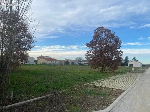 Terrain 595 m² Dieupentale
